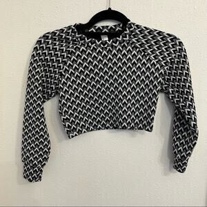 American Apparel Black and White Geometric Print Long Sleeve Crop Top Sz XS